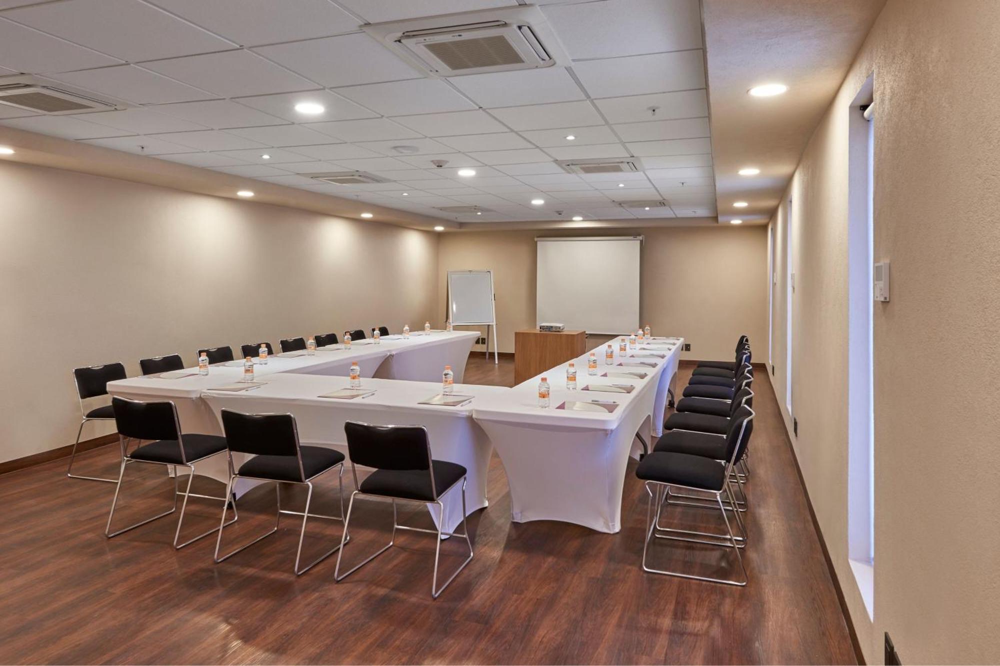 City Centro By Marriott Oaxaca Εξωτερικό φωτογραφία